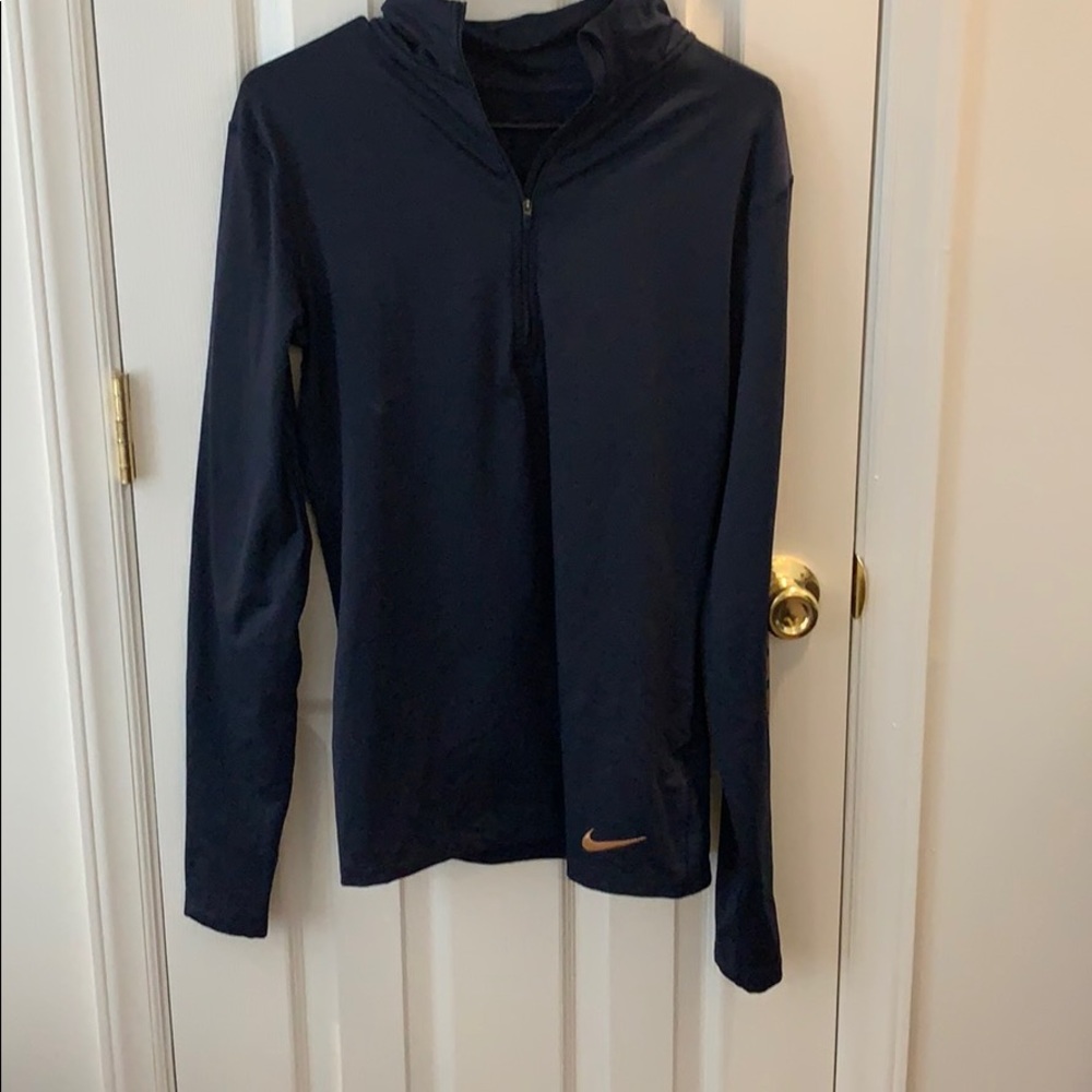 Nike’s Dark Blue Women’s Workout Jacket